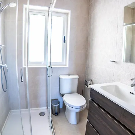 Cosy Apartment, Valletta And Harbour Views By Buena Vista Sliema
