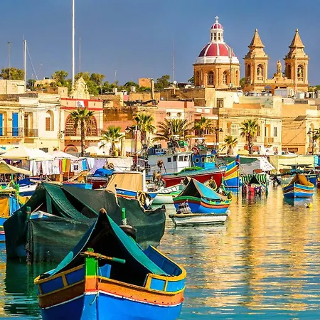 Cosy Apartment, Valletta And Harbour Views By Buena Vista Appartement Sliema