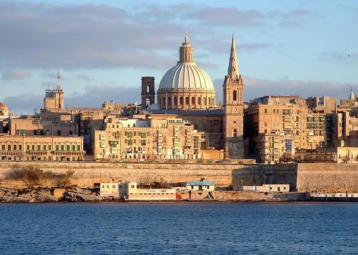 Cosy Apartment, Valletta And Harbour Views By Buena Vista Апартаменты