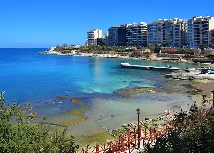 Cosy Apartment, Valletta And Harbour Views By Buena Vista Апартаменты *