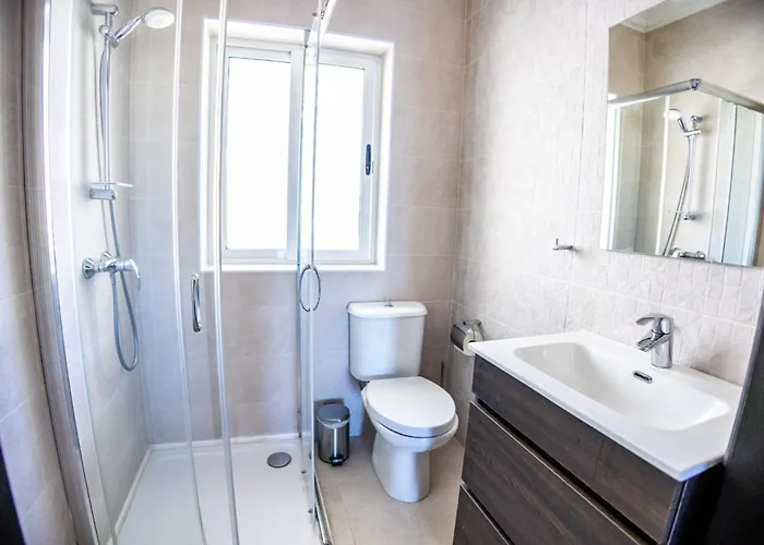 Cosy Apartment, Valletta And Harbour Views By Buena Vista Слима