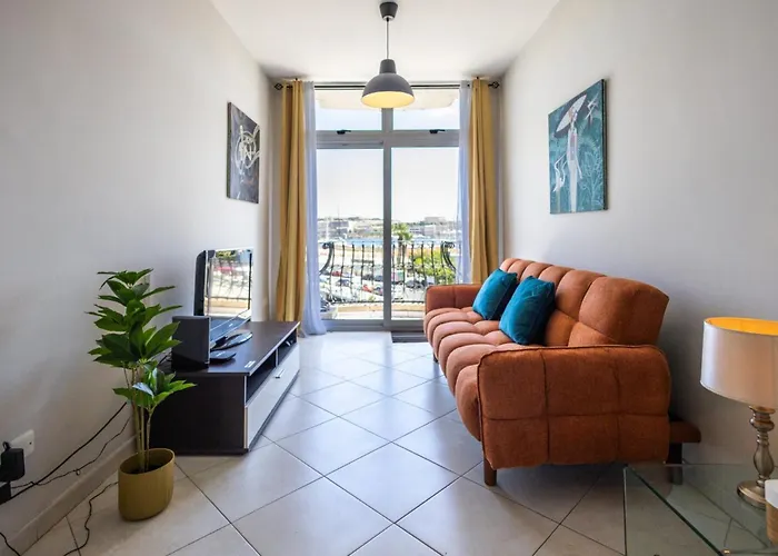 Cosy Apartment, Valletta And Harbour Views By Buena Vista *