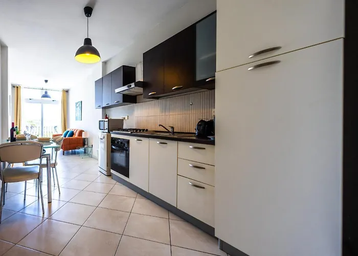 Апартаменты Cosy Apartment, Valletta And Harbour Views By Buena Vista